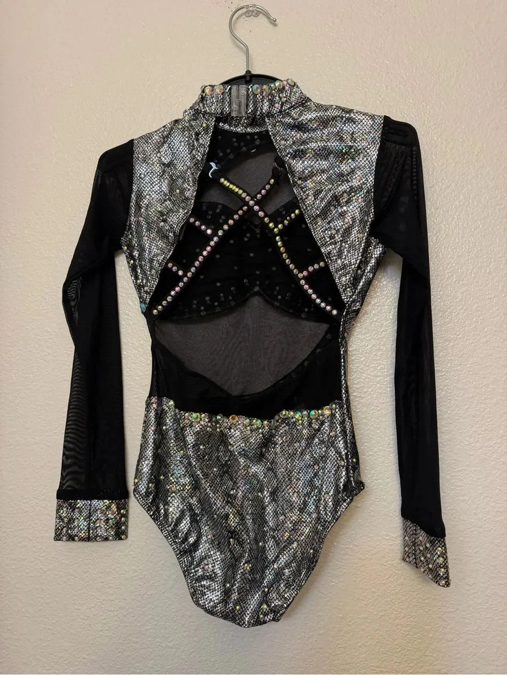 Glamour Silver Snakeskin Contemporary Dance Costume long Sleeve Rhinestone LC